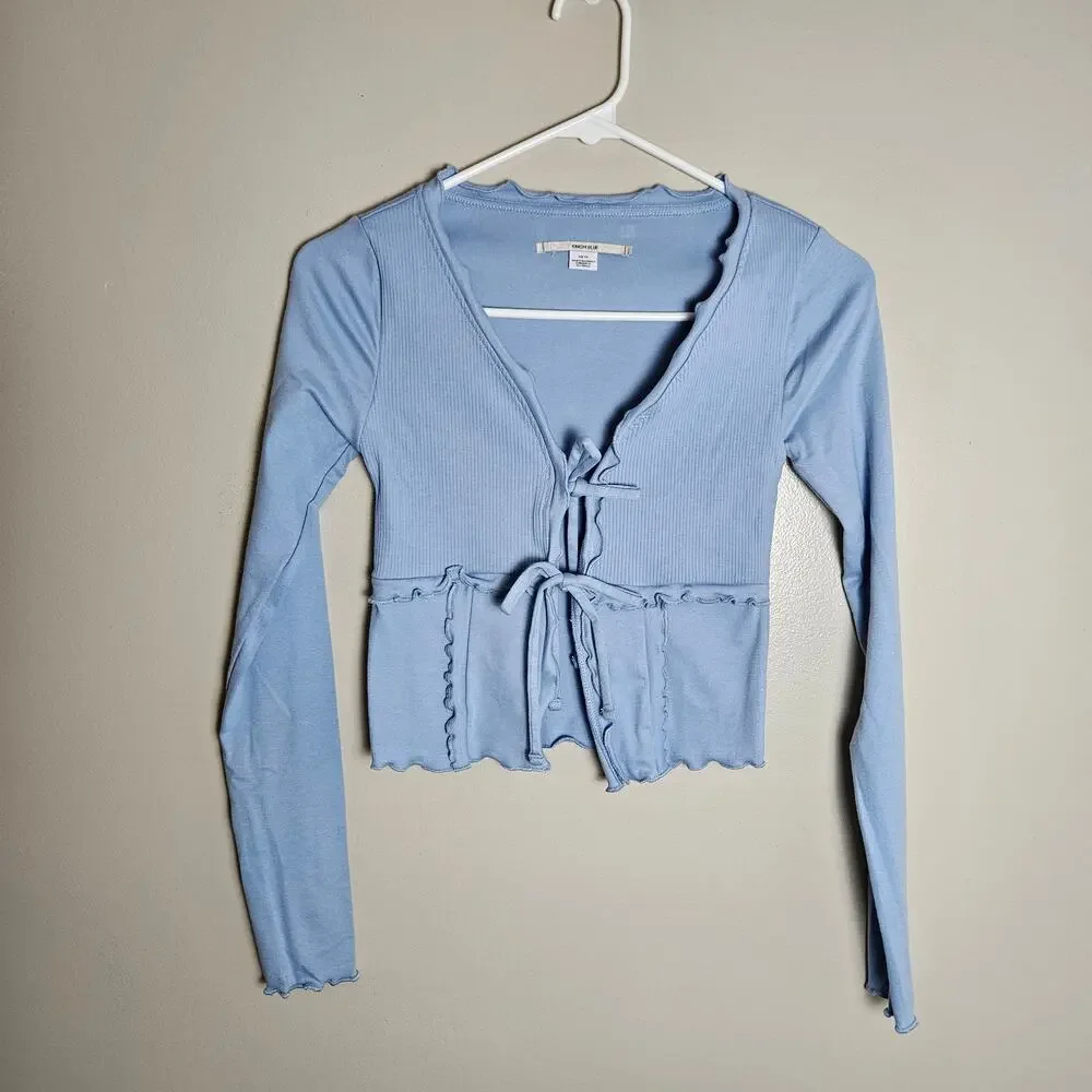 NWOT Urban Outfitter Kimchi Blue Melissa Tie Front Cropped Top Sz XS
